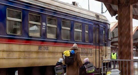 L’accueil des réfugiés ukrainiens : un modèle à retenir pour tous les réfugiés