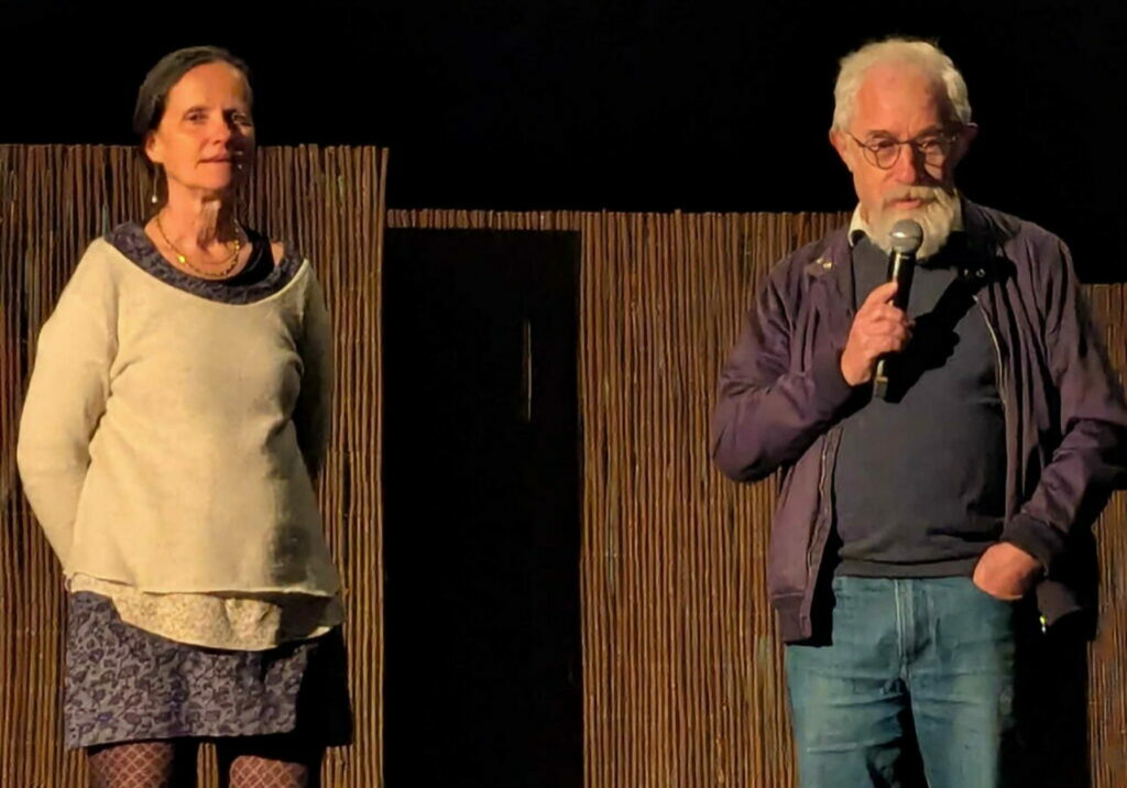 La présidente de l'association organisatrice avec le président de MTA